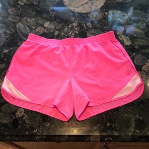 Lilly Pulitzer bright pink shorts